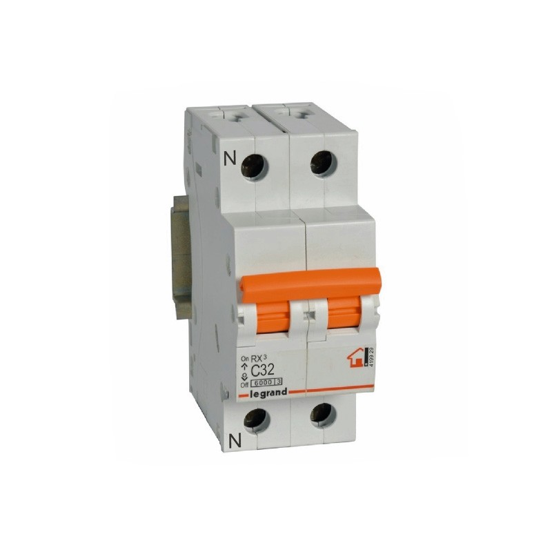 imagen Interruptor automático magnetotérmico RX3 32A 1P+N